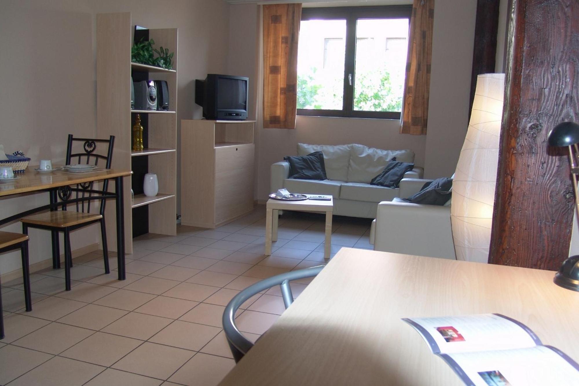 Condo Gardens Antwerpen Bagian luar foto