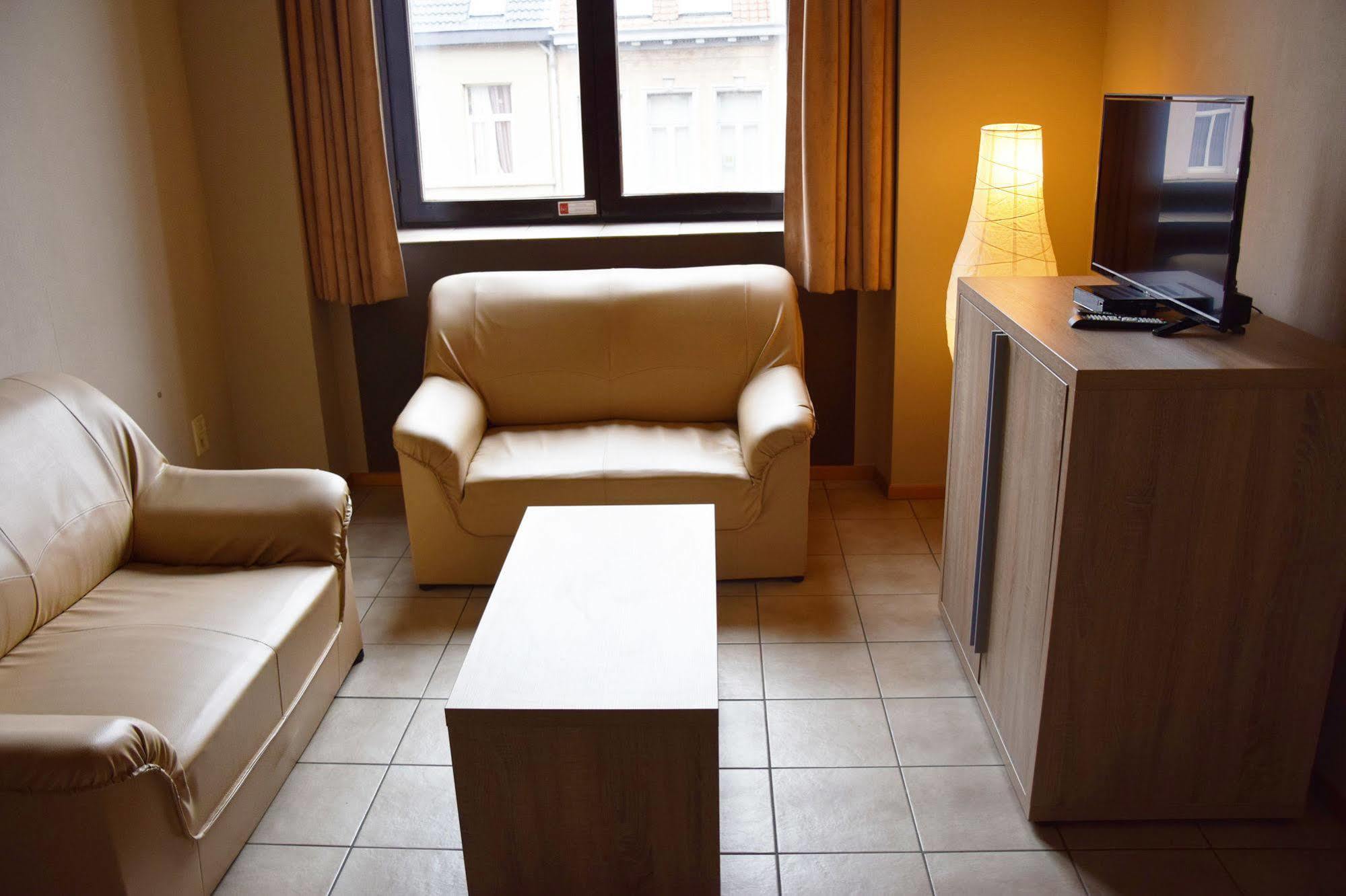 Condo Gardens Antwerpen Bagian luar foto