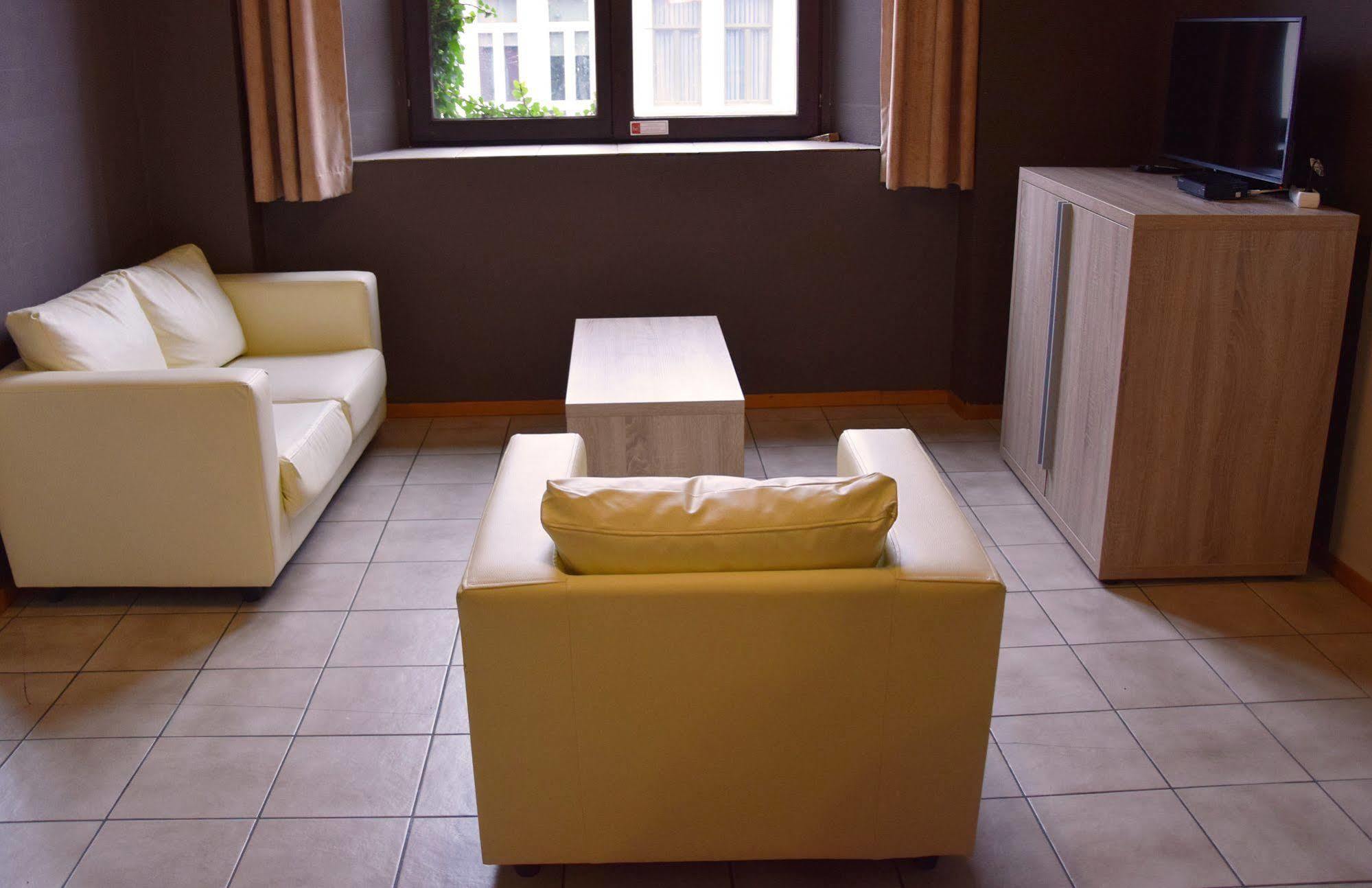 Condo Gardens Antwerpen Bagian luar foto